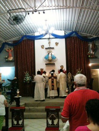 diferentes vestidos de la virgen de san juan de los lagos